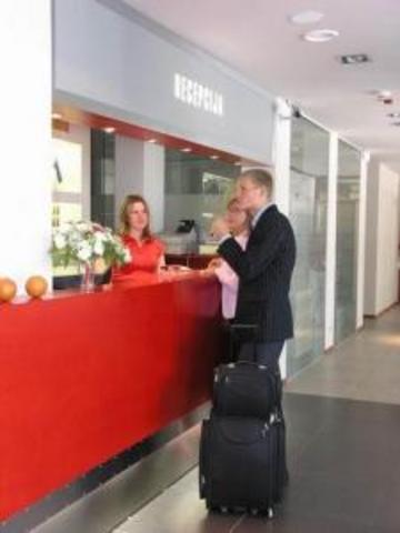Viesnīca Abc Airport