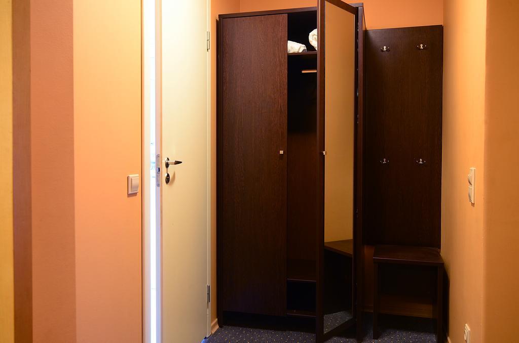 Hotel Abc Airport 3*